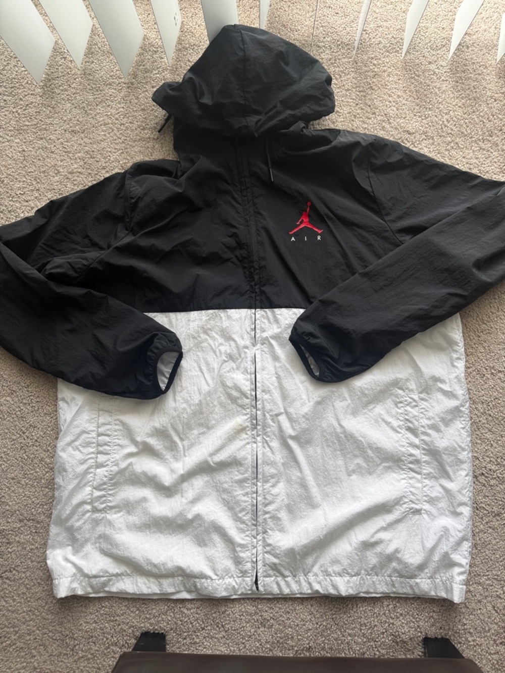 Jordan Black and White Hooded Windbreaker (L)